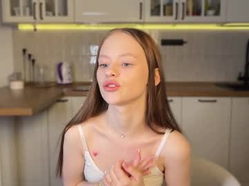girl Scandalous Cam Girls - Unleash Your Wild Side! with tweety_sweetie