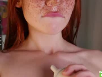 girl
        connie_monus cam image #22804