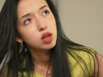 girl Scandalous Cam Girls - Unleash Your Wild Side! with blade_emi_