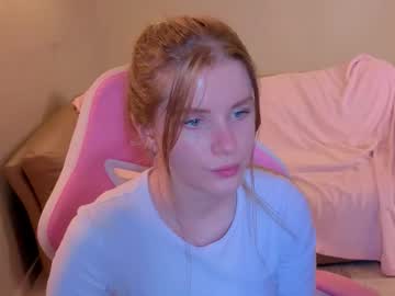 girl Scandalous Cam Girls - Unleash Your Wild Side! with rafaelamitchen