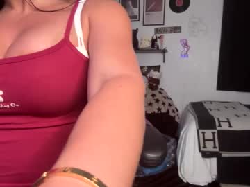 girl Scandalous Cam Girls - Unleash Your Wild Side! with emjayyplays