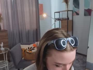 girl Scandalous Cam Girls - Unleash Your Wild Side! with sassybloomx