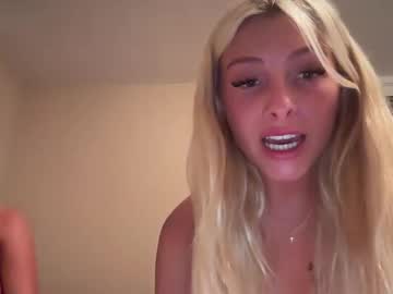 girl Scandalous Cam Girls - Unleash Your Wild Side! with delilaswan