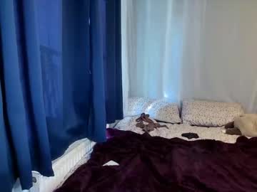 girl Scandalous Cam Girls - Unleash Your Wild Side! with sofiaraexo