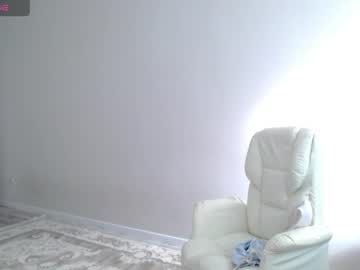 girl Scandalous Cam Girls - Unleash Your Wild Side! with niufrommacau