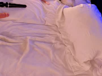 girl
        lunnar_jade cam image #506