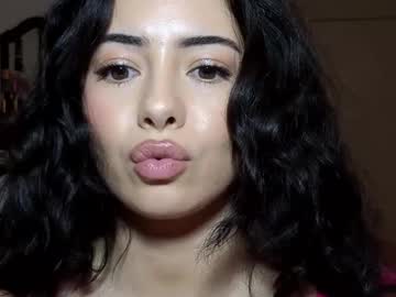 girl Scandalous Cam Girls - Unleash Your Wild Side! with shygir1_tati