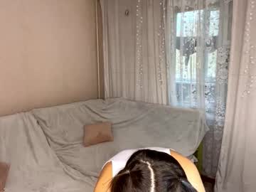 girl
        roserebel19 cam image #233