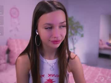 girl
        claire_amoure cam image #17277