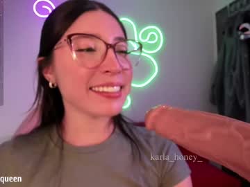 girl Scandalous Cam Girls - Unleash Your Wild Side! with karla_honey_