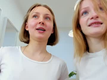 couple
        sweetestluna cam image #8085