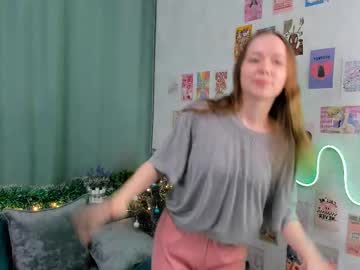 girl
        blondyhayes cam image #5506