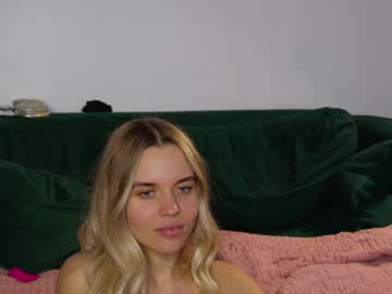 girl Scandalous Cam Girls - Unleash Your Wild Side! with corni__