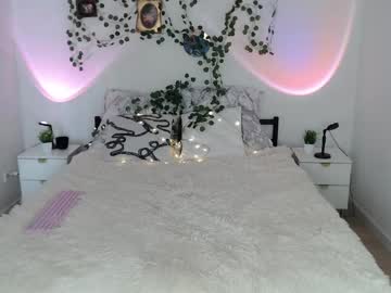 girl Scandalous Cam Girls - Unleash Your Wild Side! with katerina_nyan