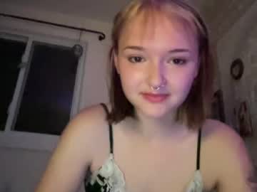 girl Scandalous Cam Girls - Unleash Your Wild Side! with lemoncakegf