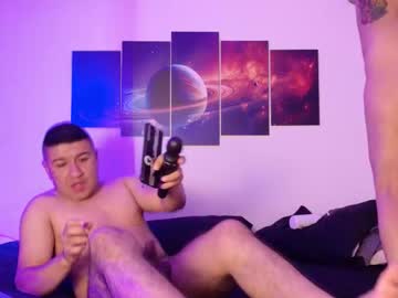 couple
        sunnyandevan cam image #20680