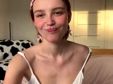 girl Scandalous Cam Girls - Unleash Your Wild Side! with lolaatate