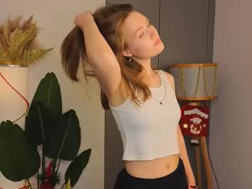 girl
        luellatrinca cam image #20601