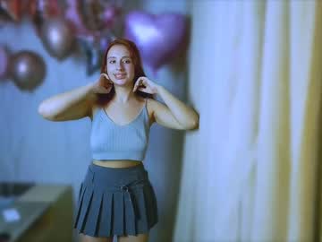 girl Scandalous Cam Girls - Unleash Your Wild Side! with kristinagranger