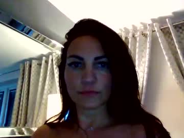 couple Scandalous Cam Girls - Unleash Your Wild Side! with kainelson1983