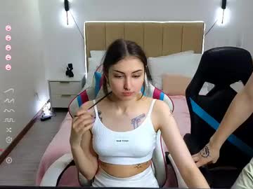 couple Scandalous Cam Girls - Unleash Your Wild Side! with vibetwinkle