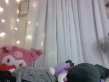 girl Scandalous Cam Girls - Unleash Your Wild Side! with micheletocino