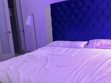 couple Scandalous Cam Girls - Unleash Your Wild Side! with dexkasscum