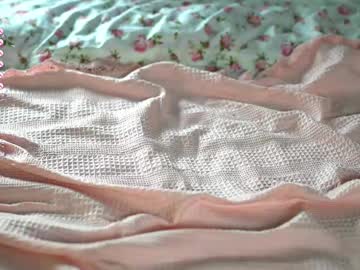 girl Scandalous Cam Girls - Unleash Your Wild Side! with pinky_muse