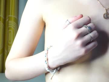 girl Scandalous Cam Girls - Unleash Your Wild Side! with deloresklecha