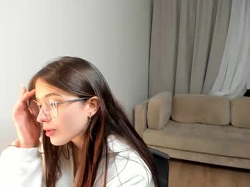 girl
        juliettacurto cam image #22361