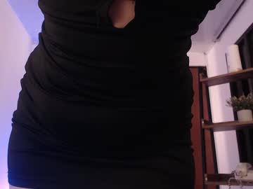 girl Scandalous Cam Girls - Unleash Your Wild Side! with dangel_noir6