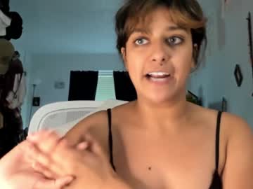 girl Scandalous Cam Girls - Unleash Your Wild Side! with honeysaltedcaramel