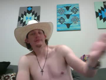 couple Scandalous Cam Girls - Unleash Your Wild Side! with dcupdakota