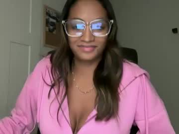 girl Scandalous Cam Girls - Unleash Your Wild Side! with therealgiana