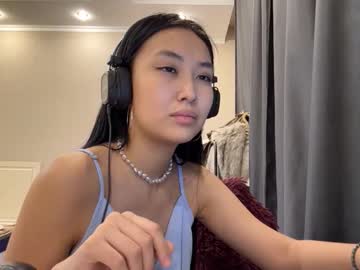 girl Scandalous Cam Girls - Unleash Your Wild Side! with glenngauldin