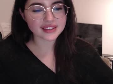 girl Scandalous Cam Girls - Unleash Your Wild Side! with playnofuckinggames
