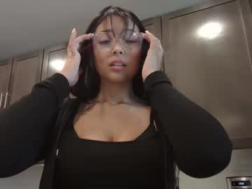 girl Scandalous Cam Girls - Unleash Your Wild Side! with valltorres