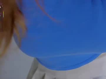 girl Scandalous Cam Girls - Unleash Your Wild Side! with tori_dancer