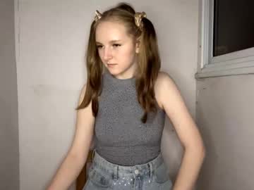 girl Scandalous Cam Girls - Unleash Your Wild Side! with kirstievelasco