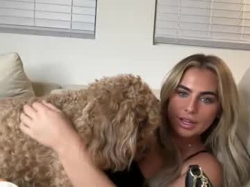 girl Scandalous Cam Girls - Unleash Your Wild Side! with winterclaire