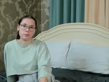couple Scandalous Cam Girls - Unleash Your Wild Side! with lisa_alice0