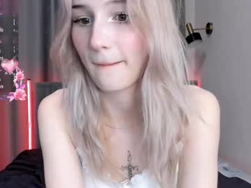 girl Scandalous Cam Girls - Unleash Your Wild Side! with luna_r1se_
