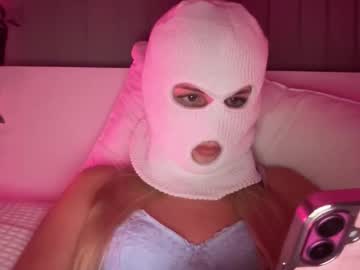 girl Scandalous Cam Girls - Unleash Your Wild Side! with scarlettstells