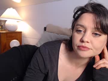 girl
        mindvoiding cam image #5734