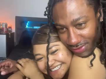 couple
        slipandside69 cam image #11773