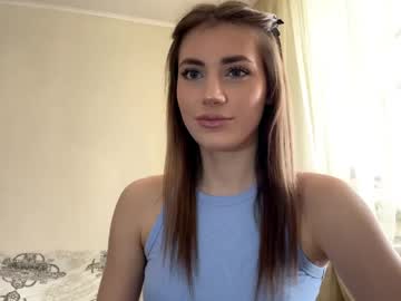 girl
        sarigerla cam image #23120