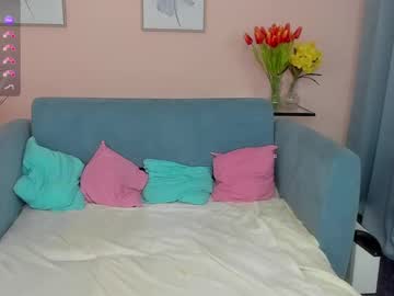 girl Scandalous Cam Girls - Unleash Your Wild Side! with novablissss