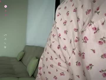 girl Scandalous Cam Girls - Unleash Your Wild Side! with misaki_love