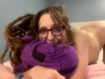 girl Scandalous Cam Girls - Unleash Your Wild Side! with hazyhippie