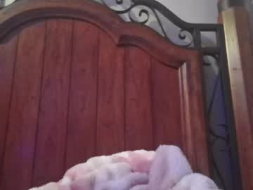 girl Scandalous Cam Girls - Unleash Your Wild Side! with findombratty